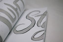 Creative Calligraphy Project - 2 — Photo Josué AS / Unsplash