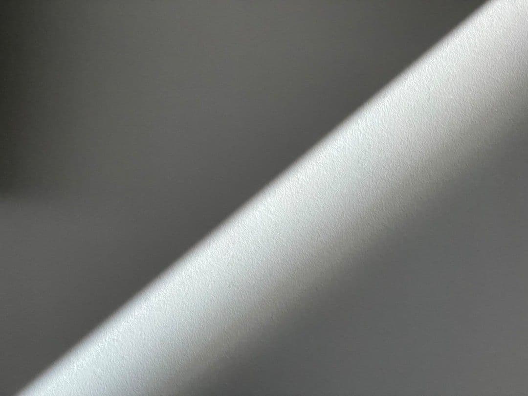 a close up of a white sheet of paper — Photo Bernd 📷 Dittrich / Unsplash