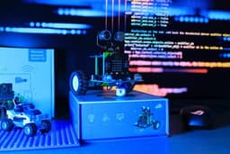 Smart Robot Car with BBC micro:bit. Starter kit at the table. — Photo Gabriel Vasiliu / Unsplash