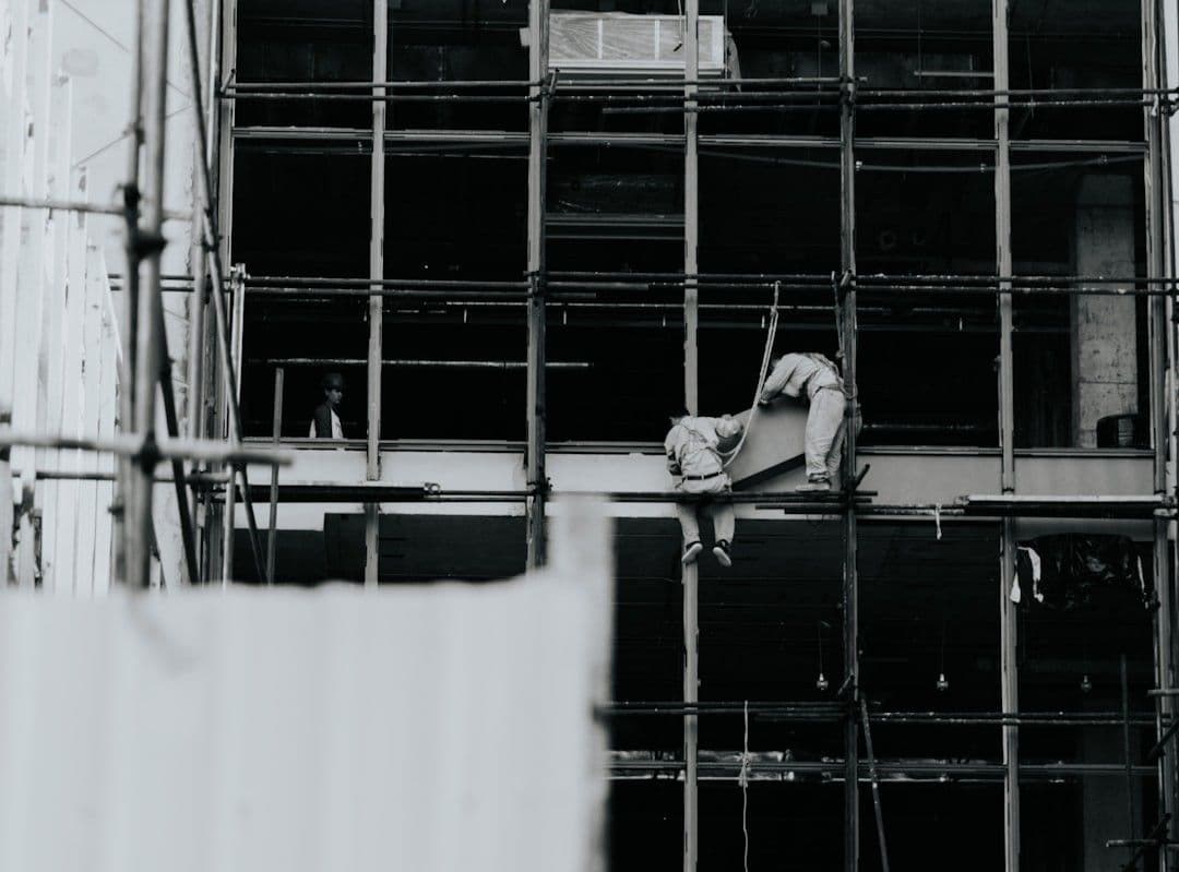 Money make from hardworking not sleep and dream. — Photo sky / Unsplash