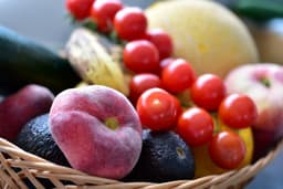 A basket full of vitamins (Fruit closeup) — Photo Ries Bosch / Unsplash